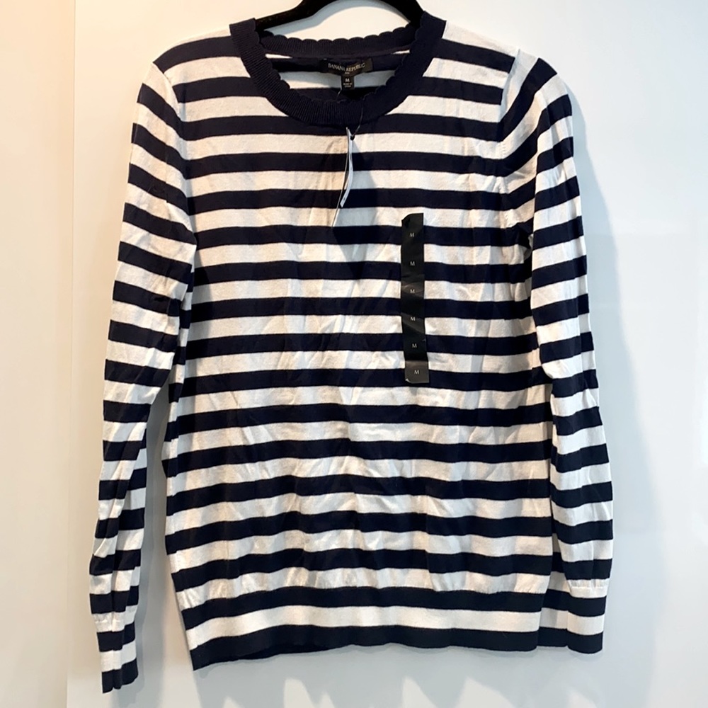 Banana Republic White and Navy Sweater